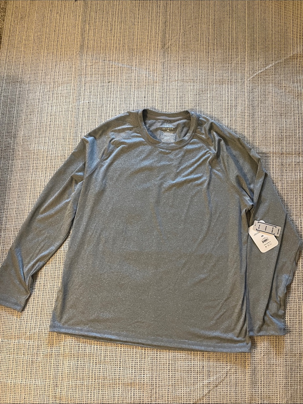George Men's Long Sleeve Performance Tee - Gray